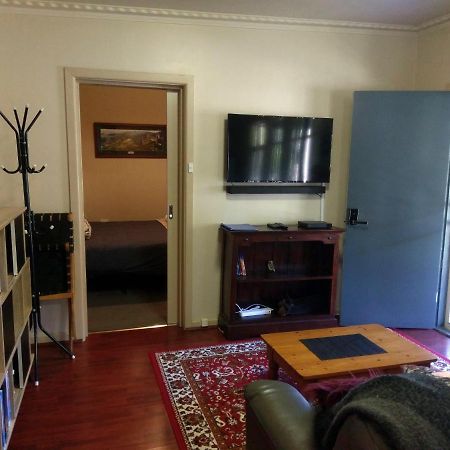 Cockatoo Cabin ホールズギャップ エクステリア 写真
